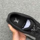 LV sneakers LU0186