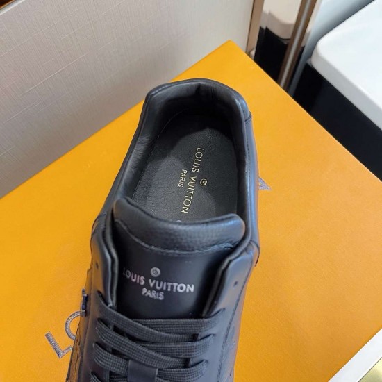 LV sneakers LU0189