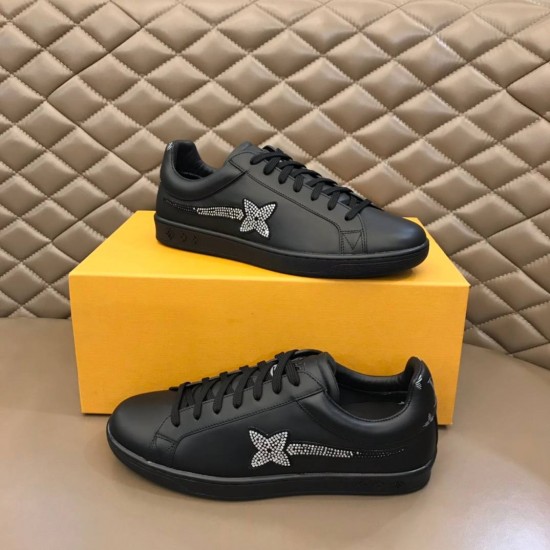 LV sneakers LU0192