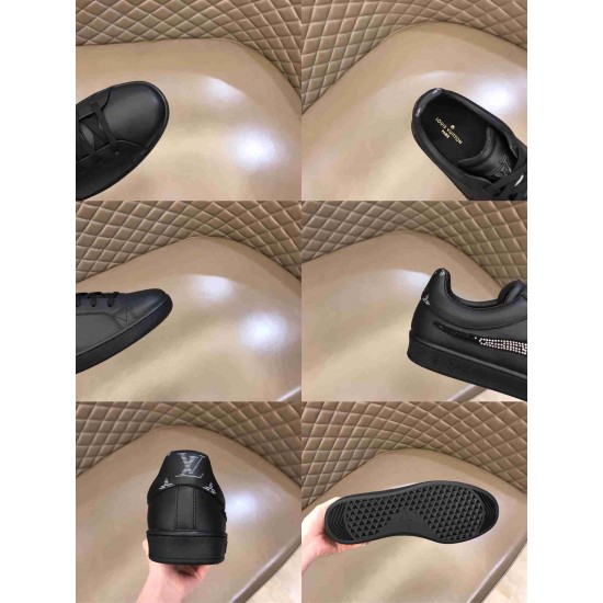 LV sneakers LU0192