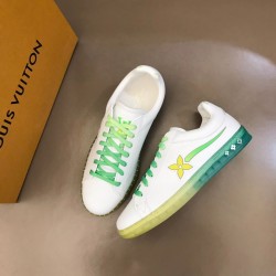 LV sneakers LU0194