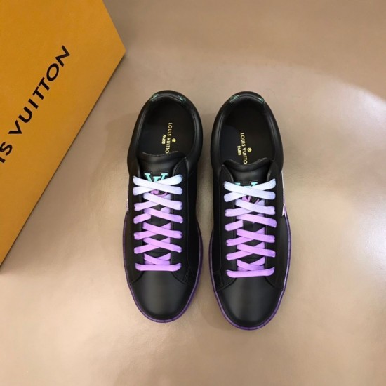 LV sneakers LU0196