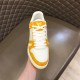 LV sneakers LU0199