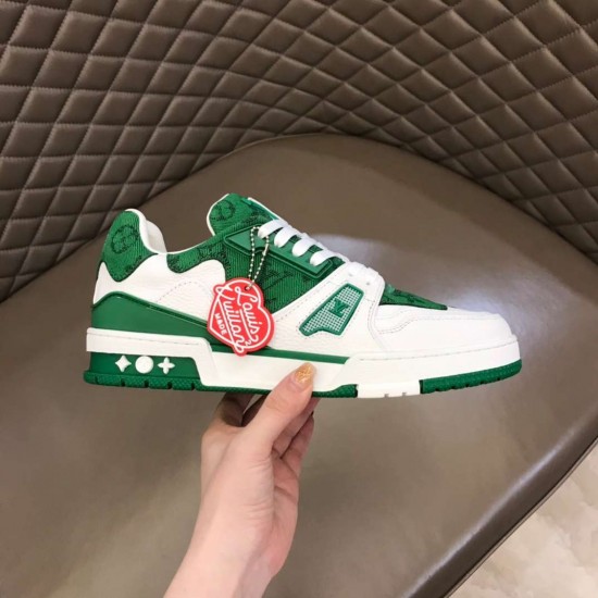 LV  sneakers LU0200