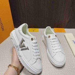 LV  sneakers LU0226