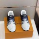 LV  sneakers LU0229