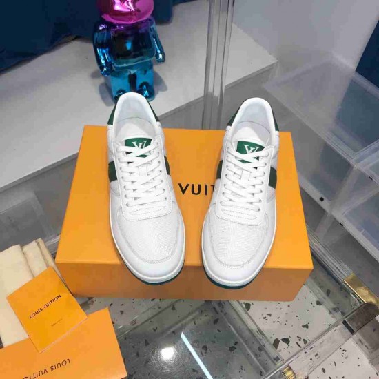 LV  sneakers LU0231