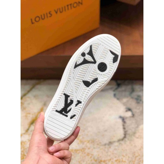 LV  sneakers LU0247