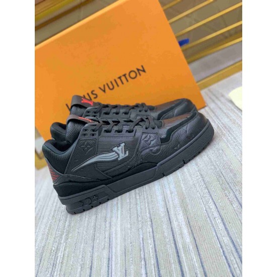 LV  sneakers LU0249