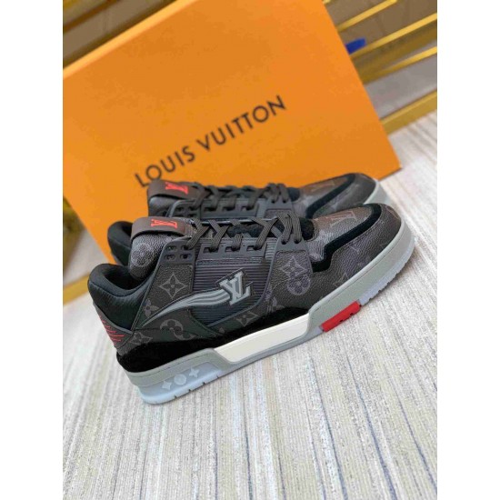 LV  sneakers LU0251