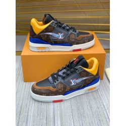 LV  sneakers LU0255