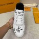 LV   sneakers LU0294