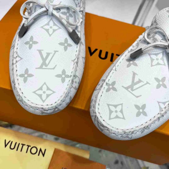 LV   sneakers LU0304