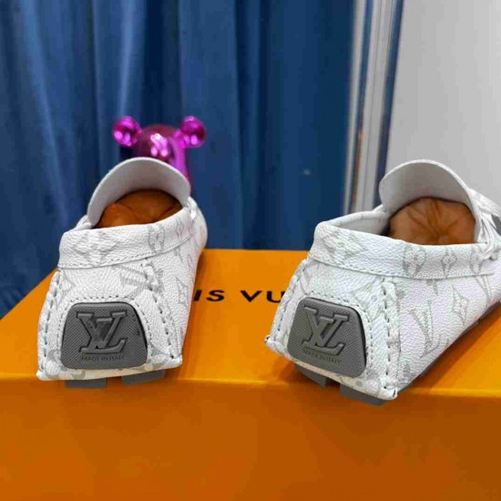 LV   sneakers LU0304