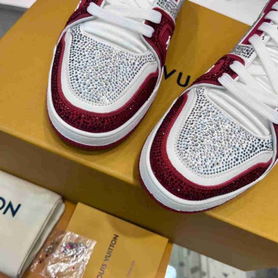 LV   sneakers LU0319