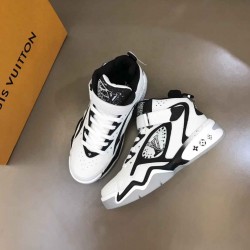 LV   sneakers LU0325