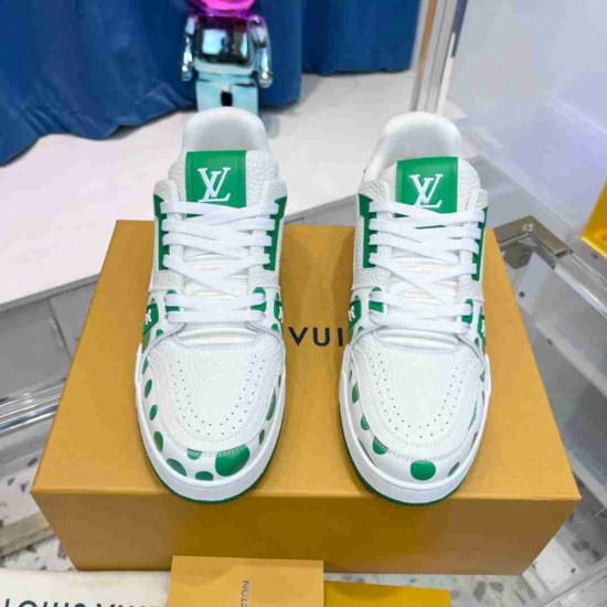 LV   sneakers LU0330