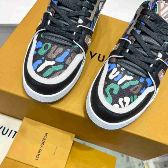 LV   sneakers LU0331