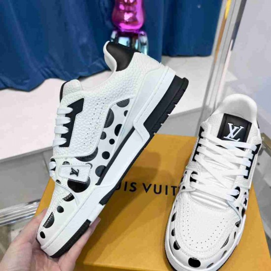 LV   sneakers LU0332