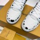 LV   sneakers LU0332