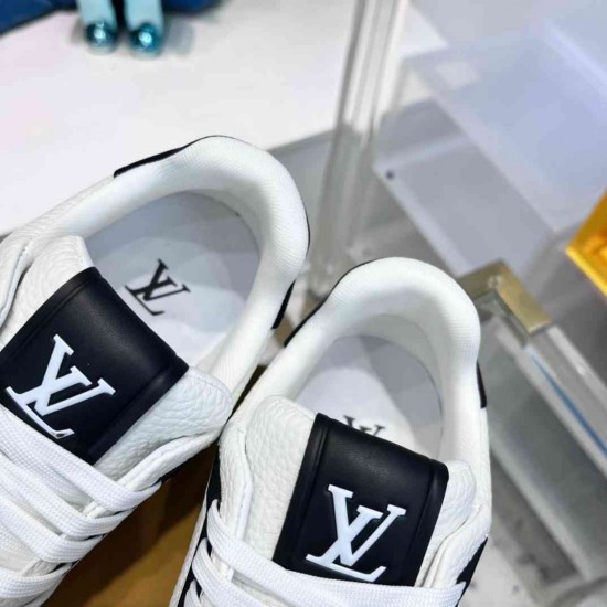 LV   sneakers LU0332