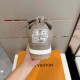 LV    sneakers LU0352