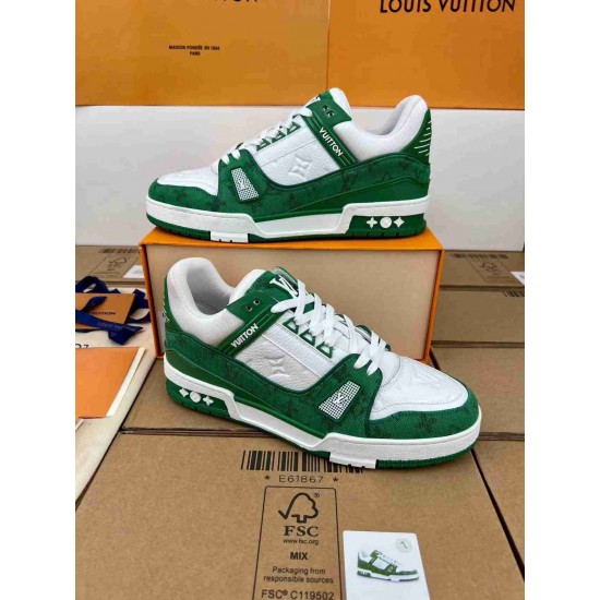 LV    sneakers LU0379