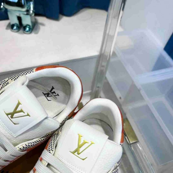 LV    sneakers LU0388