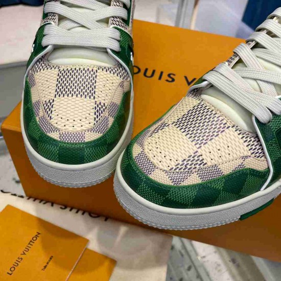 LV    sneakers LU0389