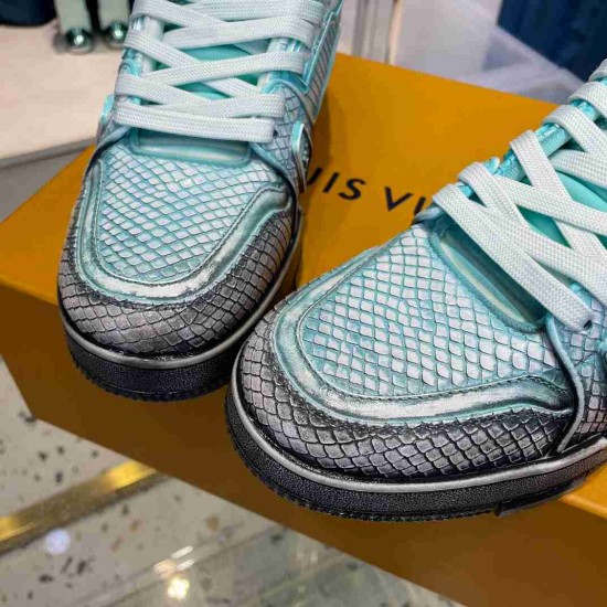 LV    sneakers LU0390