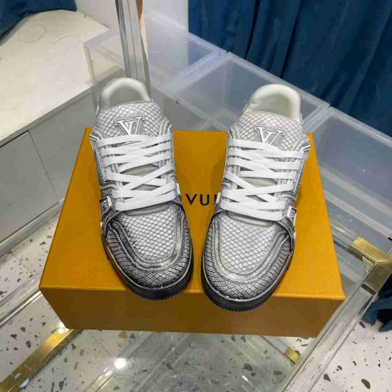 LV    sneakers LU0393