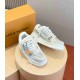 LV    sneakers LU0418