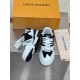 LV    sneakers LU0439