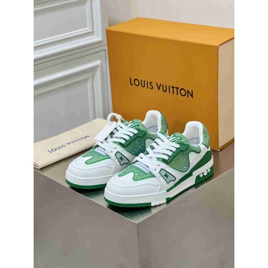 LV    sneakers LU0440