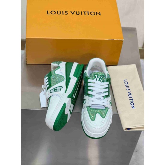 LV    sneakers LU0440