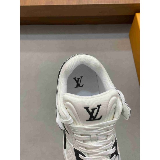 LV    sneakers LU0444