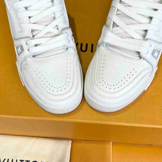 LV    sneakers LU0451