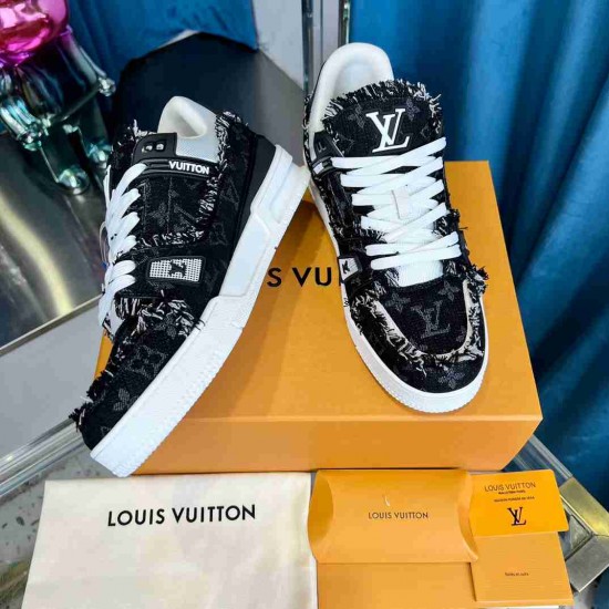 LV    sneakers LU0453