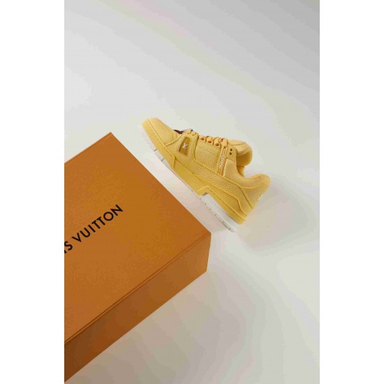 LV    sneakers LU0457