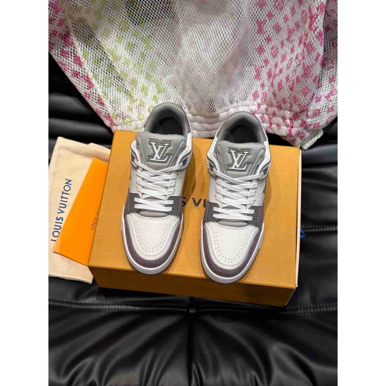 LV      sneakers LU0470