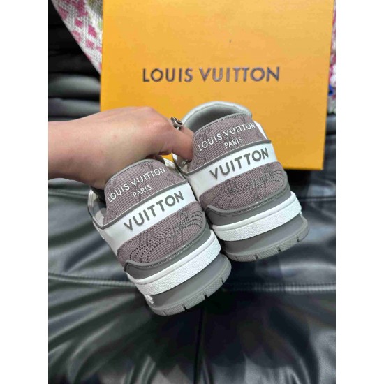 LV      sneakers LU0470