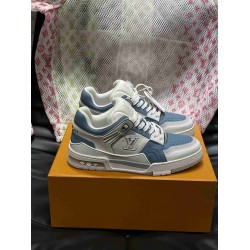 LV      sneakers LU0472