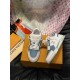 LV      sneakers LU0472