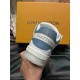 LV      sneakers LU0472