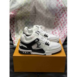 LV      sneakers LU0475