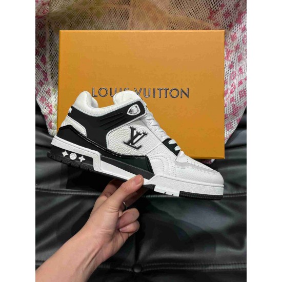 LV      sneakers LU0475