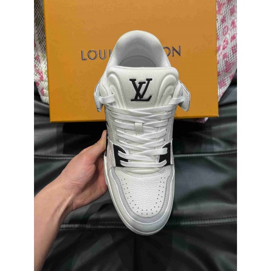 LV      sneakers LU0475