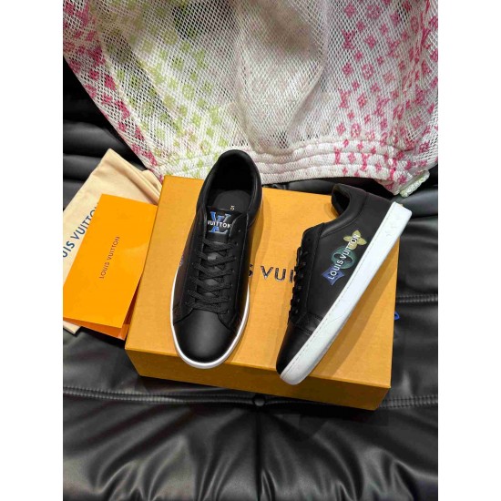 LV     sneakers LU0476