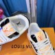 LV      sneakers LU0495