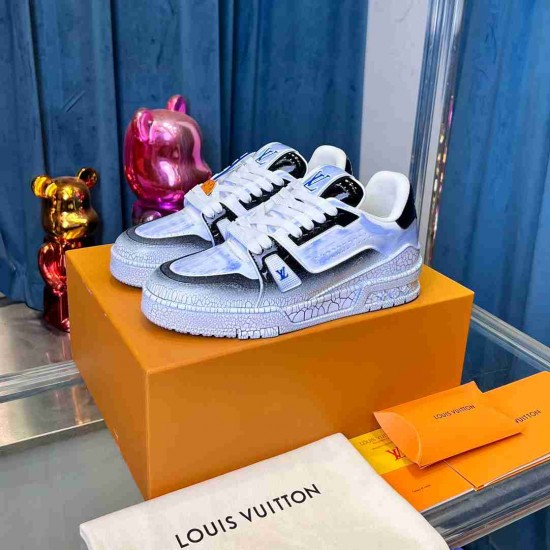 LV      sneakers LU0496